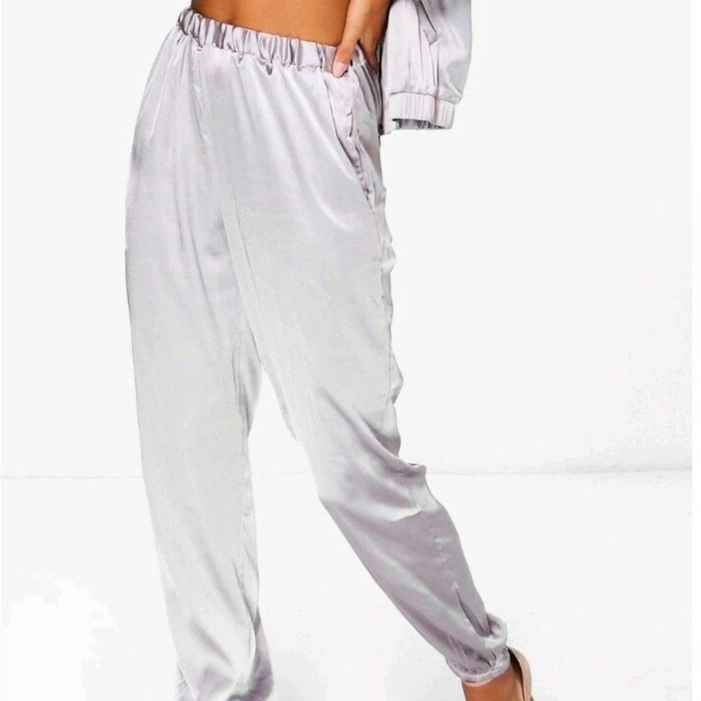 Boohoo Women's Premium Grey Satin Pants joggers